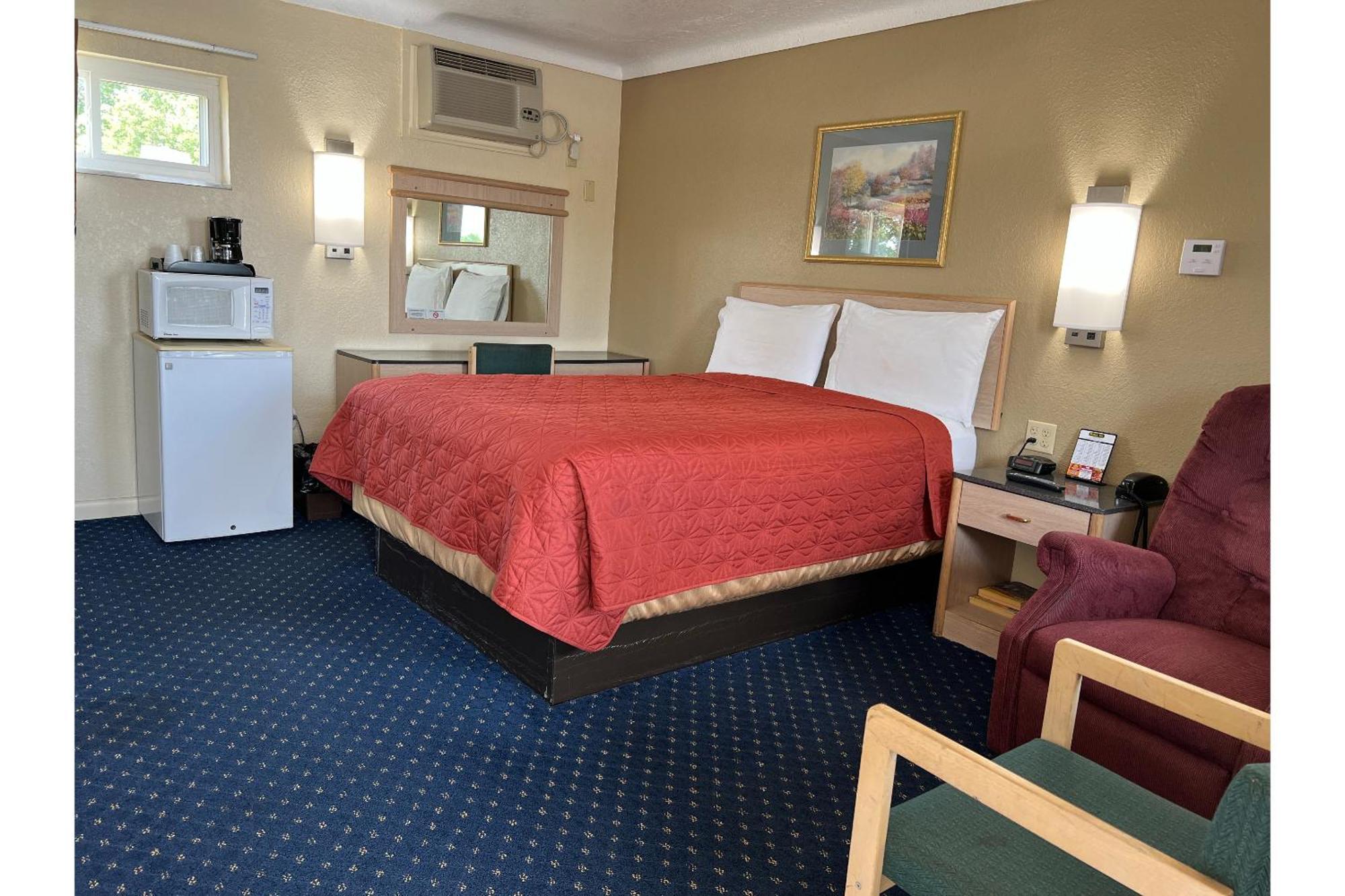 Budget Toledo Perrysburg I-280 Motel 2*